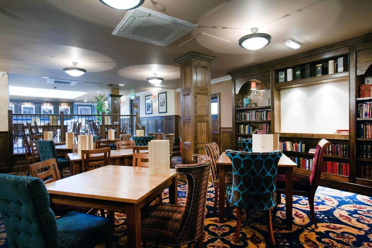 The White Lady Wetherspoon Edinburgh Exterior photo